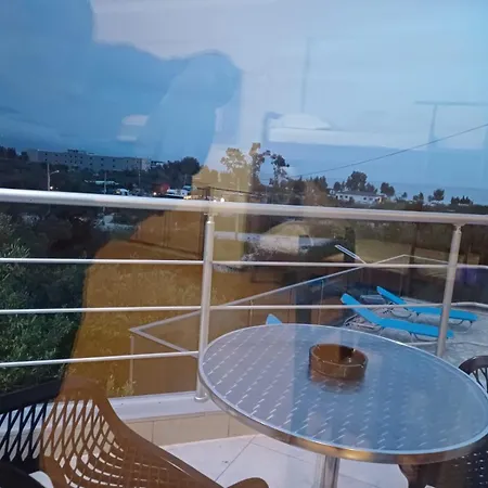 Zoe * Qëparo